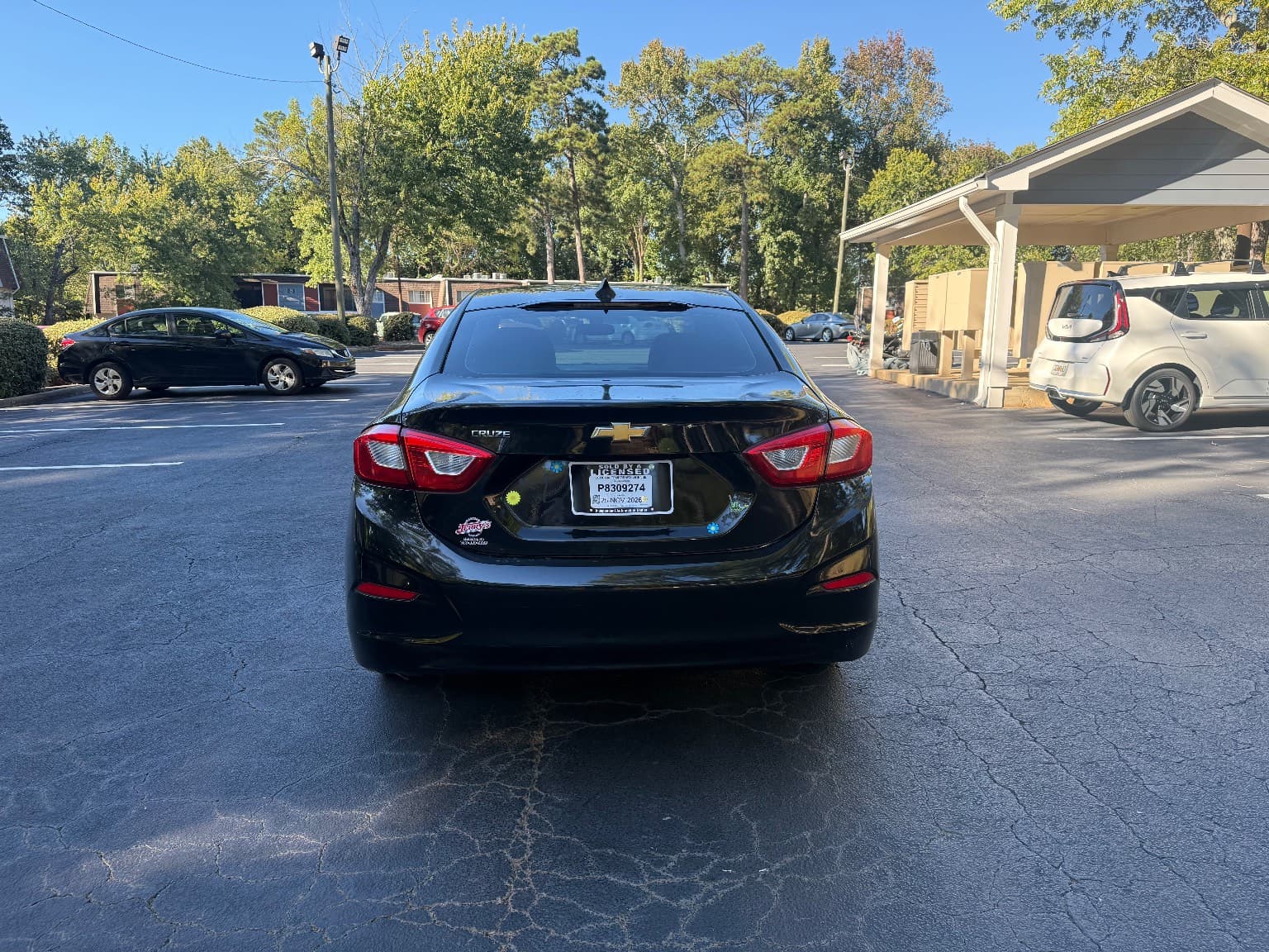 2018 Chevrolet Cruze photo 3